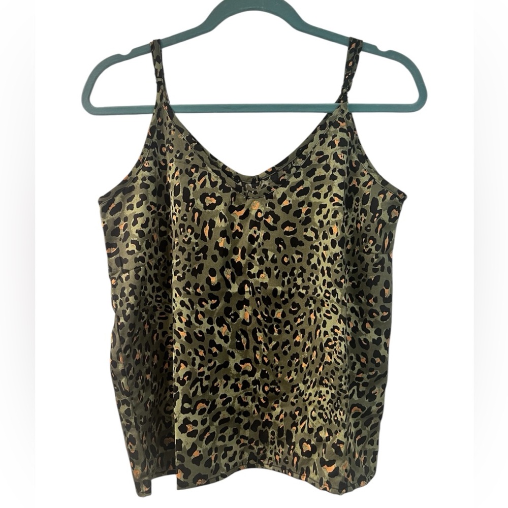 Leopard Print Top - Picture 3 of 6